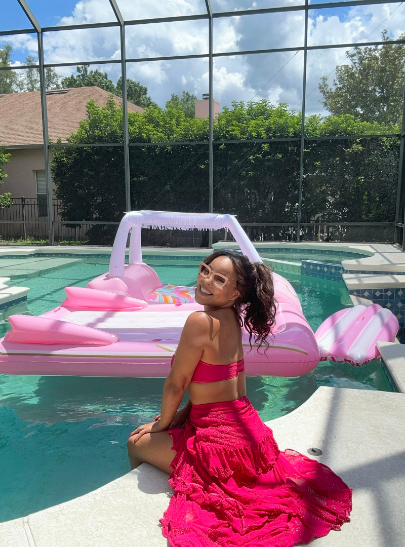 Barbie Pool Party